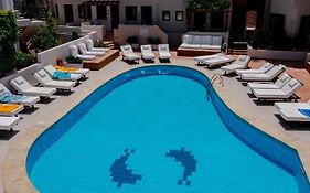 Elmi Suites Creta